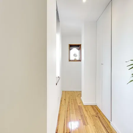 January's 31 By Da'home Daire Porto