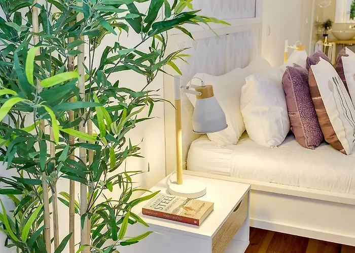 Daire January's 31 By Da'home